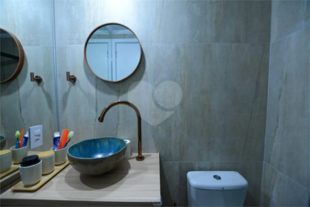 Apartamento à venda com 2 quartos, sendo 1 suíte, em Ferreira, São Paulo, SP
