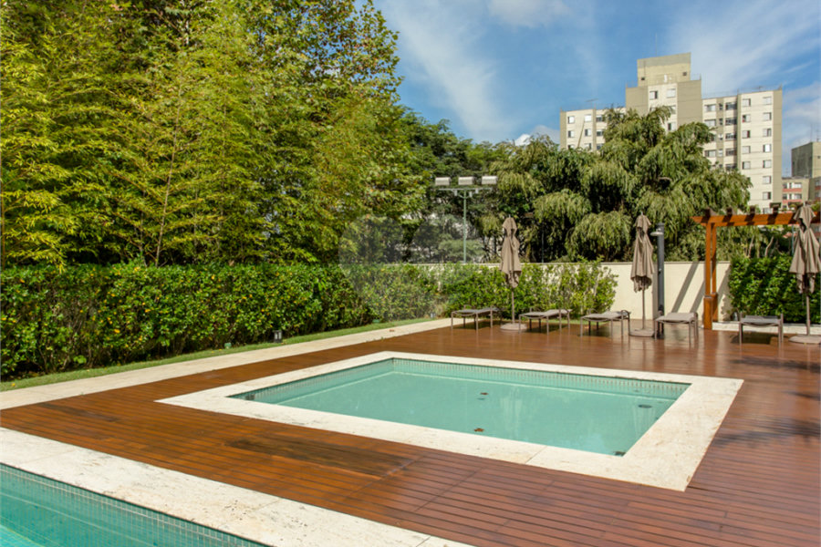 Apartamento à venda com 4 suítes em Morumbi, São Paulo, SP