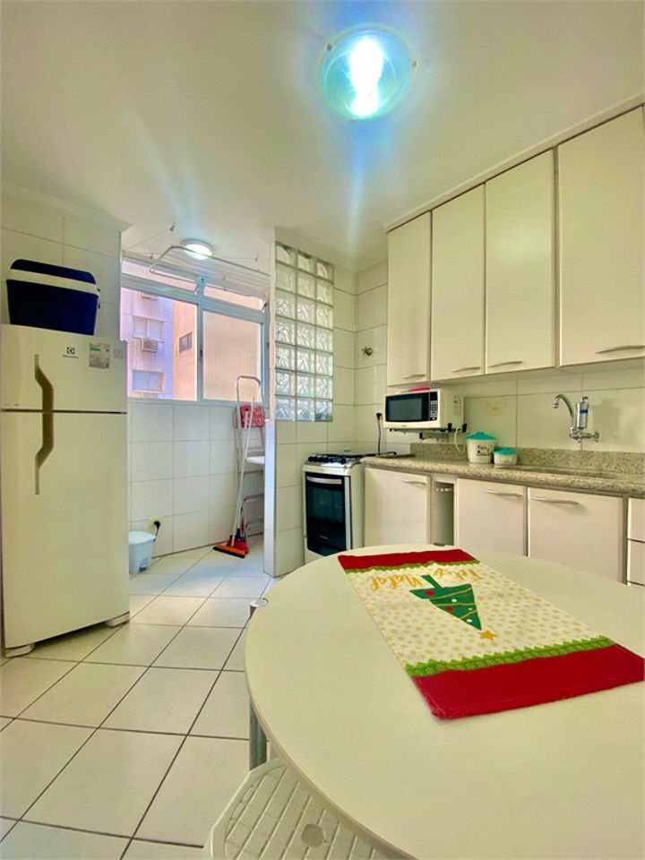 Apartamento Residencial à venda, Pitangueiras, Guarujá - AP1456.