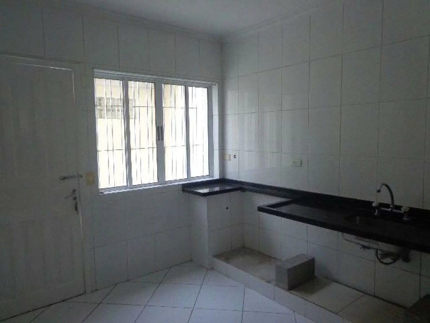 Casa à venda com 3 quartos, sendo 1 suíte, em Jardim Bonfiglioli, São Paulo, SP
