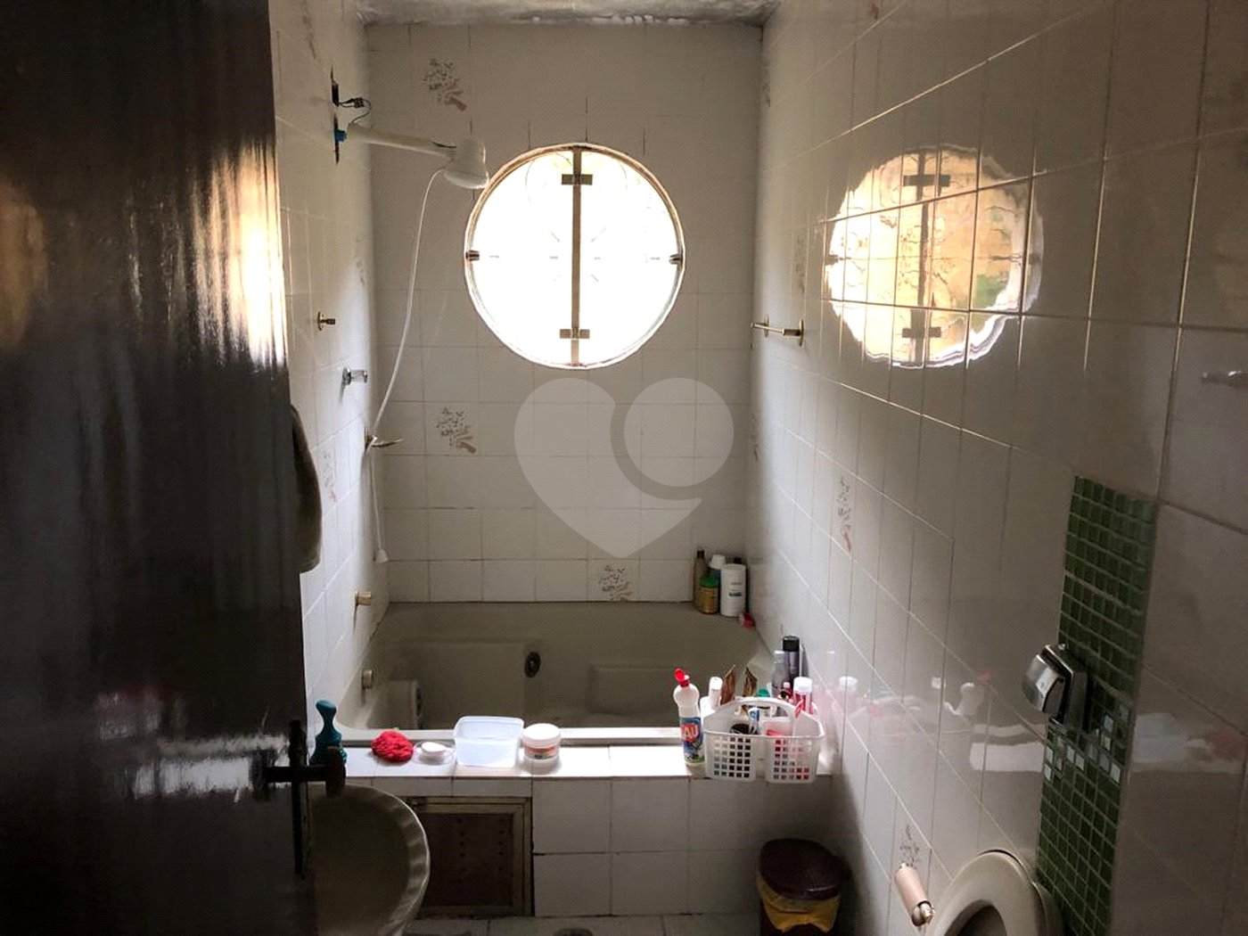 Casa Térrea à venda com 3 quartos, sendo 1 suíte,  em Olho D'água, Mairiporã, SP