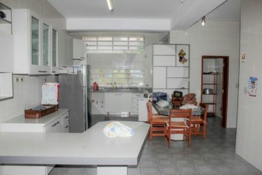 Casa à venda com 4 suítes em Tremembé, São Paulo, SP