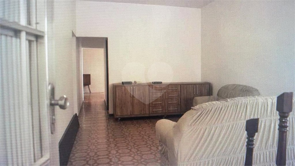 Casa à venda com 5 quartos, sendo 1 suíte, em Cidade Vargas, São Paulo, SP