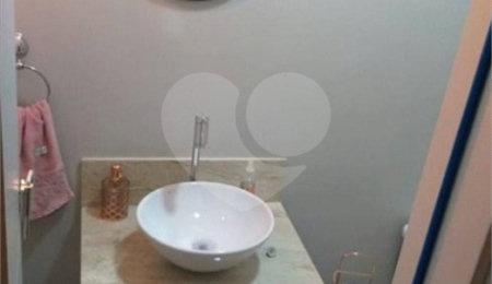 Casa à venda com 3 quartos, sendo 1 suíte,  em Vila Rio de Janeiro, Guarulhos, SP