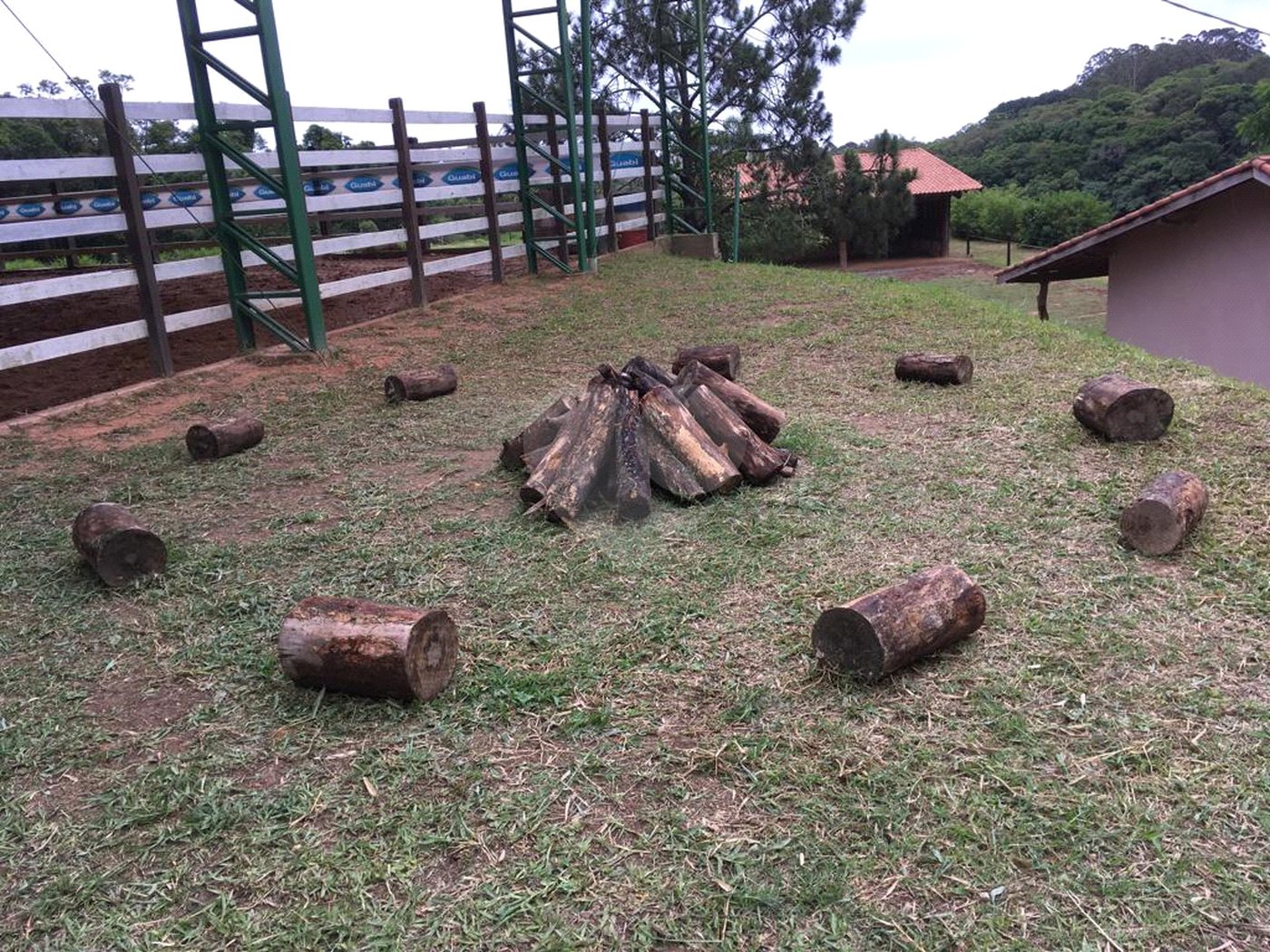 Sítio à venda com 3 suítes em Jardim Guaçu, São Roque, SP