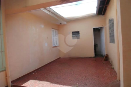 Casa Térrea à venda com 3 quartos, sendo 1 suíte,  em Parque Jabaquara, São Paulo, SP
