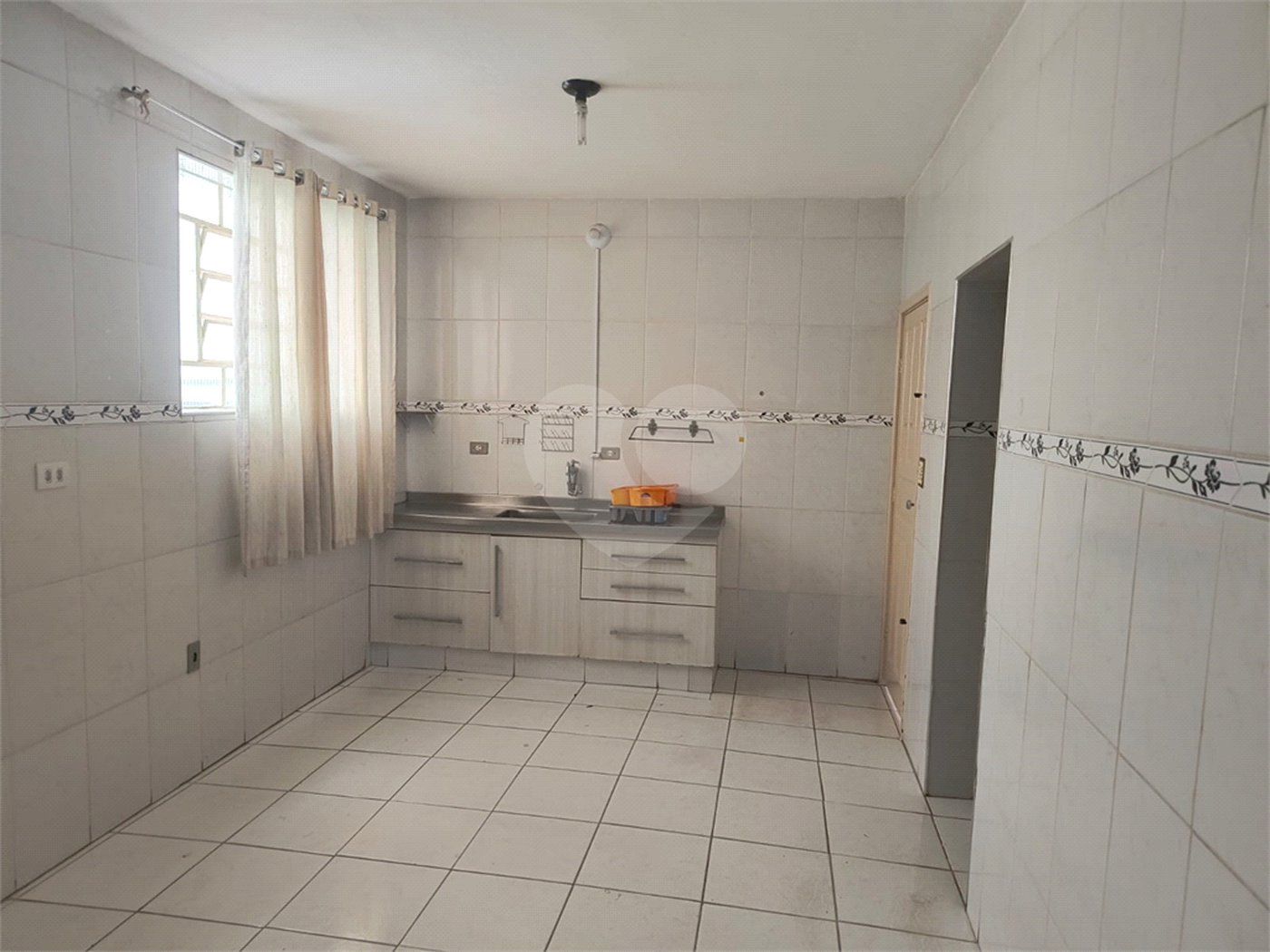 Casa à venda com 2 quartos, sendo 1 suíte,  no Centro, Indaiatuba, SP