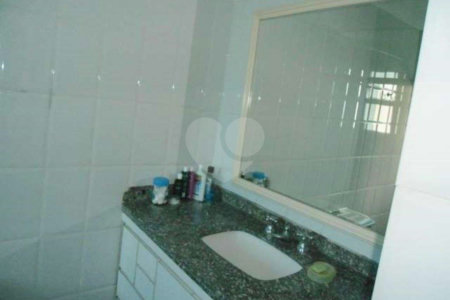 Cobertura à venda com 4 quartos, sendo 3 suítes, em Jardim Ampliação, São Paulo, SP
