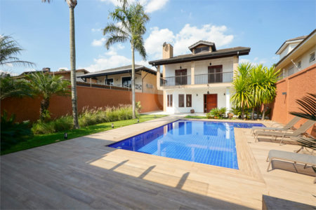 Casa à venda com 4 quartos, sendo 2 suítes, em Interlagos, São Paulo, SP