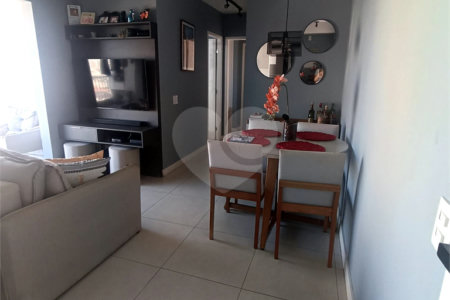 Apartamento à venda com 2 quartos, sendo 1 suíte,  em Parque Vitória, São Paulo, SP