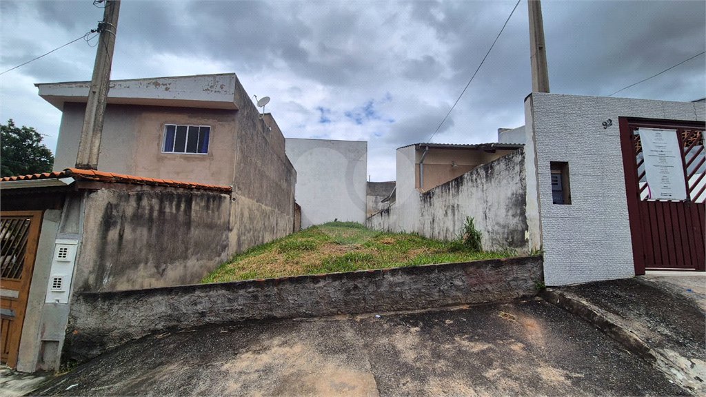Terreno à venda no condomínio Jardim Villa Amato, Sorocaba - SP