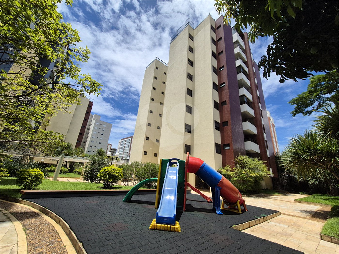 Cobertura à venda com 4 quartos, sendo 2 suítes, em Vila Hamburguesa, São Paulo, SP
