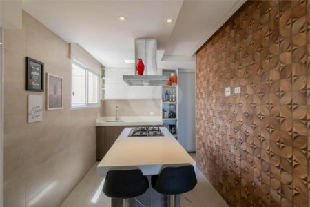 Apartamento à venda com 3 quartos, sendo 1 suíte, em Jardim Zaira, Guarulhos, SP