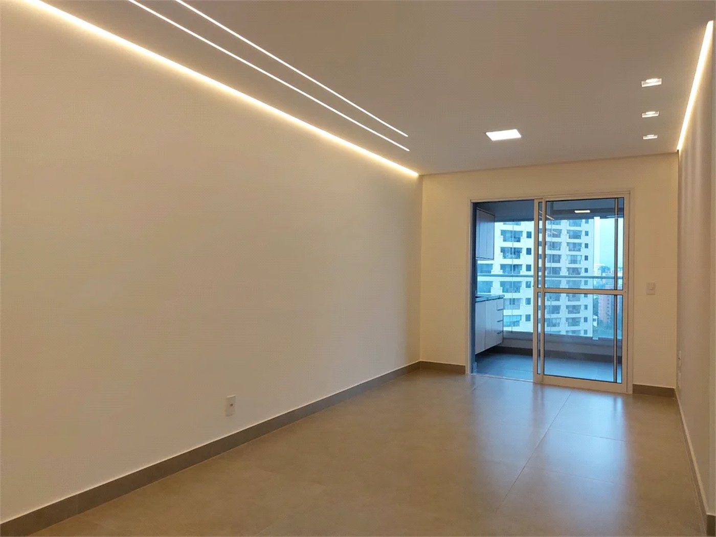 Apartamento à venda com 2 quartos, sendo 1 suíte, em Vila Leopoldina, São Paulo, SP