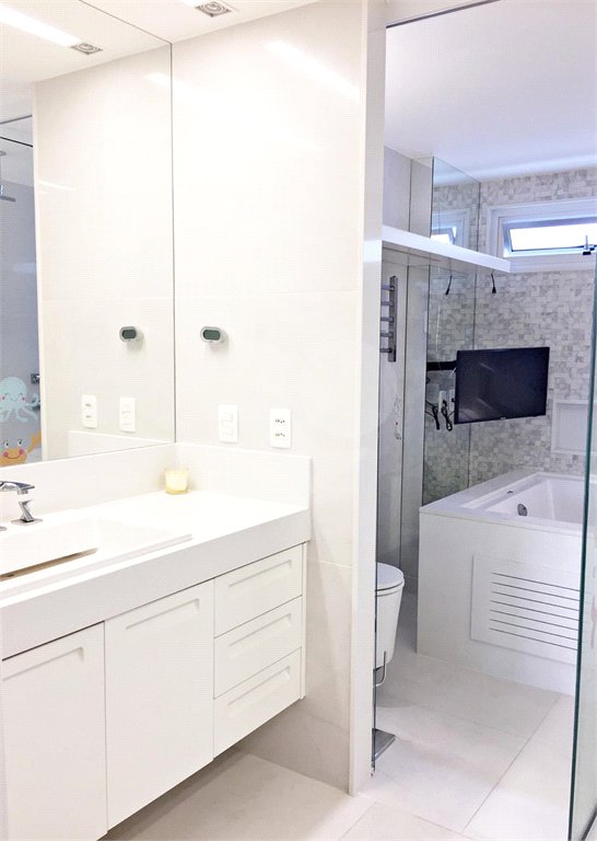 Apartamento à venda com 3 quartos, sendo 1 suíte, em Flamengo, Rio de Janeiro, RJ
