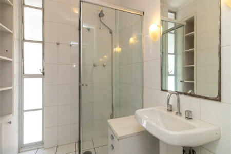Casa à venda com 3 quartos, sendo 2 suítes,  em Alto de Pinheiros, São Paulo, SP