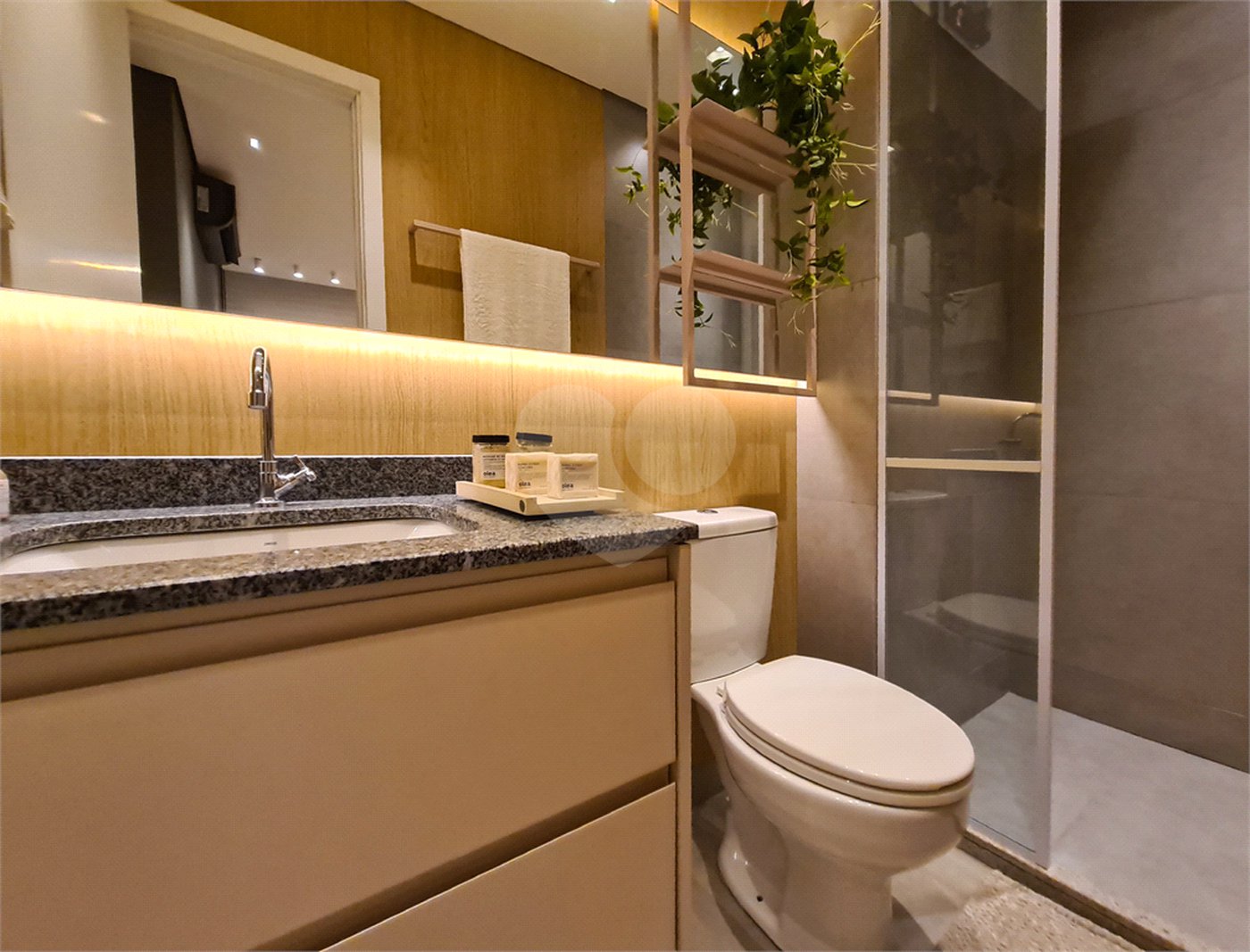 Apartamento à venda com 3 quartos, sendo 1 suíte, em Alvorada, Cuiabá, MT