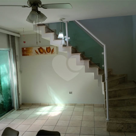 Casa à venda com 4 quartos, sendo 2 suítes,  em Vila Rei, Mogi das Cruzes, SP