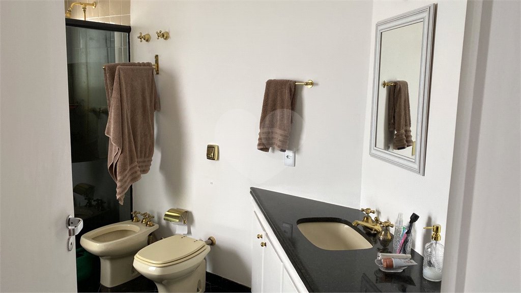 Apartamento à venda com 3 suítes em Vila Suzana, São Paulo, SP