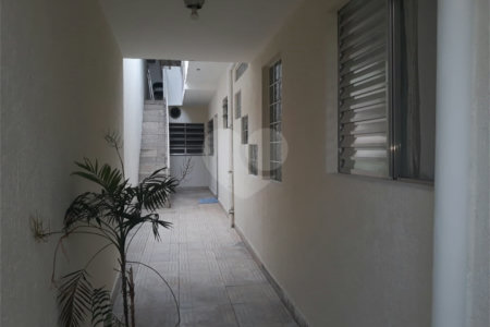 Casa à venda com 4 quartos em Jardim Marisa, São Paulo, SP