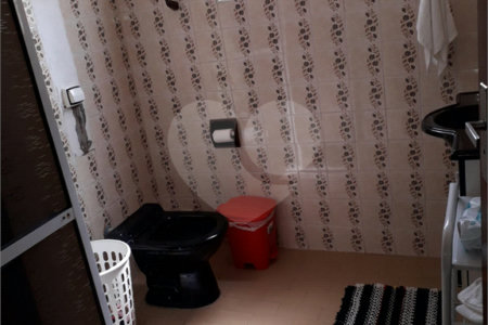 Casa Térrea à venda com 5 quartos no Centro, Atibaia, SP