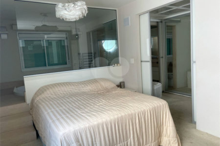 Apartamento à venda com 2 suítes em Vila Mariana, São Paulo, SP