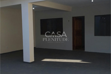 Casa à venda com 4 quartos, sendo 1 suíte, em Jardim Itanguá, Sorocaba, SP