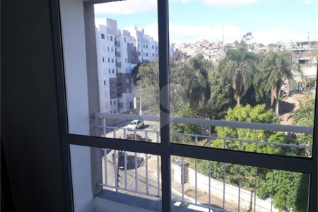 Apartamento à venda com 3 quartos, sendo 1 suíte, em Parque Reboucas, São Paulo, SP