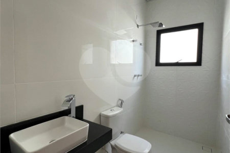 Casa à venda com 3 suítes no condomínio Spazio Design, Bragança Paulista - SP