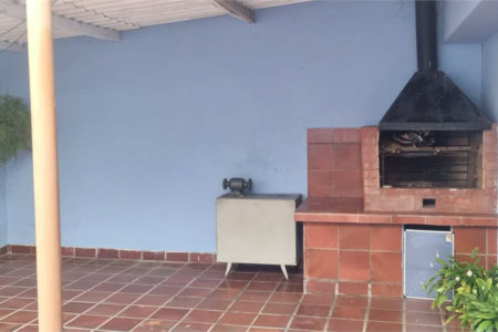 Casa Térrea à venda com 3 quartos, sendo 1 suíte, em Jardim Taboão, São Paulo, SP