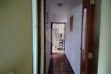 Casa à venda com 4 quartos, sendo 2 suítes, em Jardim Vila Galvão, Guarulhos, SP