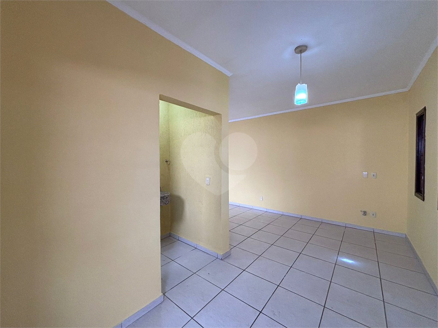 Casa à venda com 2 quartos, sendo 1 suíte, em Nova Cerejeira, Atibaia, SP