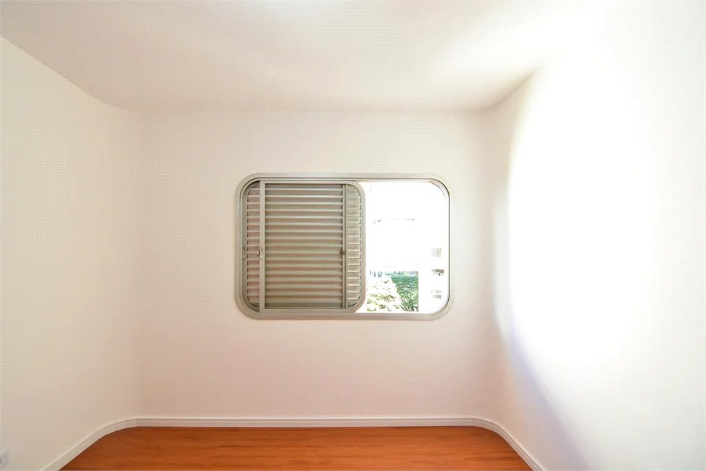Apartamento à venda com 4 quartos, sendo 2 suítes, em Brooklin Paulista, São Paulo, SP