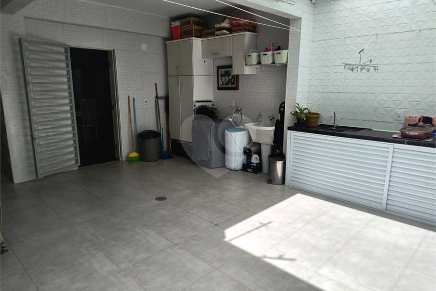 Sobrado à venda com 3 suítes em Vila Guilherme, São Paulo, SP