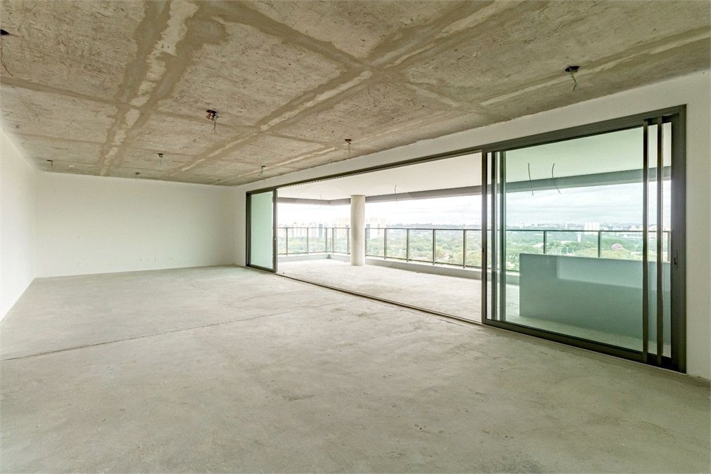 Apartamento à venda com 4 suítes em Alto de Pinheiros, São Paulo, SP