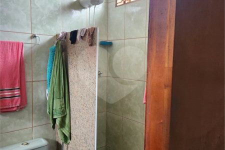 Casa à venda com 5 quartos, sendo 4 suítes, em Jardim do Carmo, Araraquara, SP