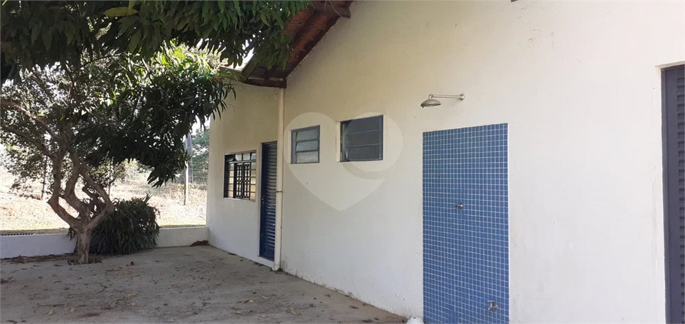 Excelente chácara à venda em Artemis, com piscina, campo de futebol, barracão para festas