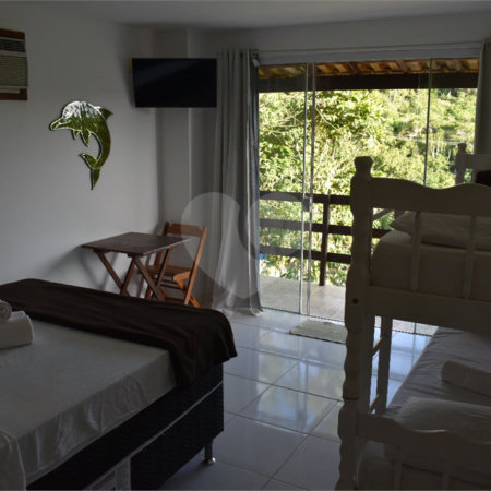 Hotel à venda com 13 quartos, sendo 12 suítes,  em Alto de Búzios, Armação dos Búzios, RJ
