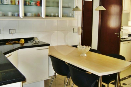 Apartamento para alugar com 3 quartos, sendo 1 suíte, em Santa Cecília, São Paulo, SP