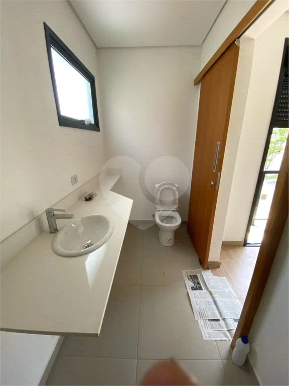 Casa à venda com 3 suítes em Chácara Roselândia, Cotia, SP