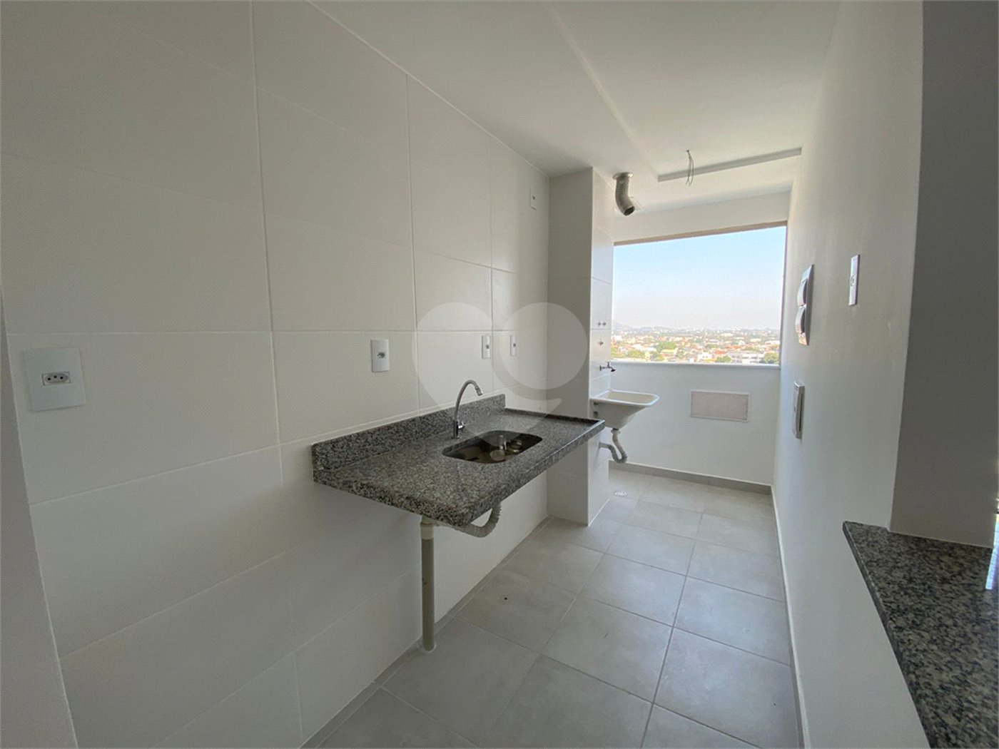 Apartamento à venda com 2 quartos, sendo 1 suíte, em Campo Grande, Rio de Janeiro, RJ