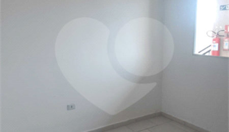 Apartamento à venda com 2 quartos em Vila Granada, São Paulo, SP