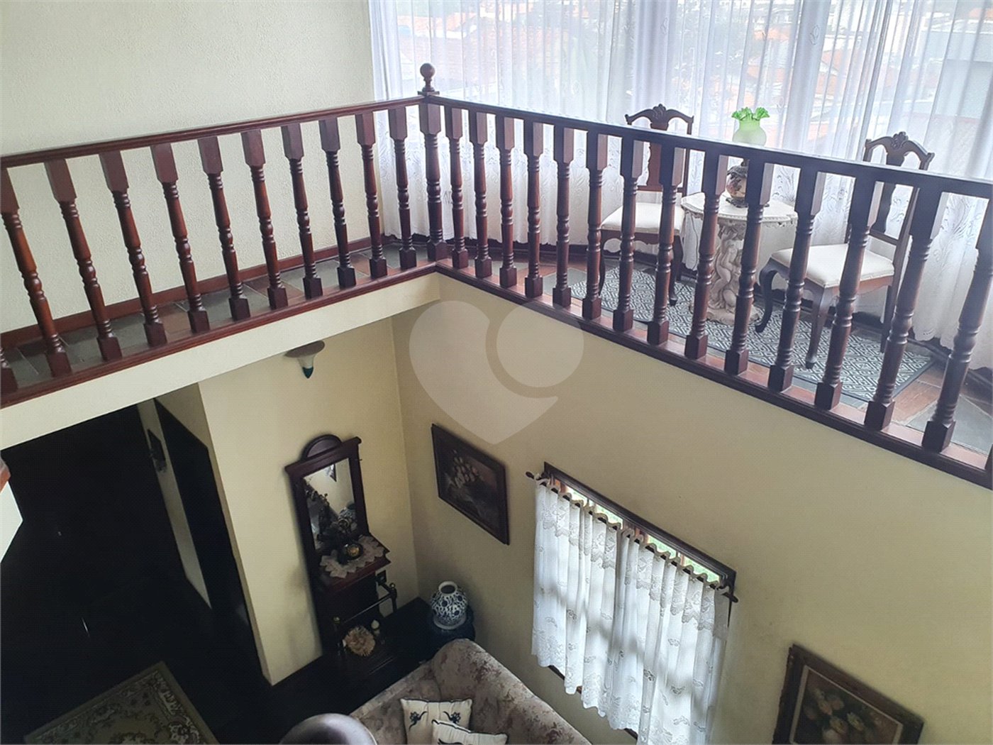 Casa à venda com 4 quartos, sendo 2 suítes,  em Mogi Moderno, Mogi das Cruzes, SP