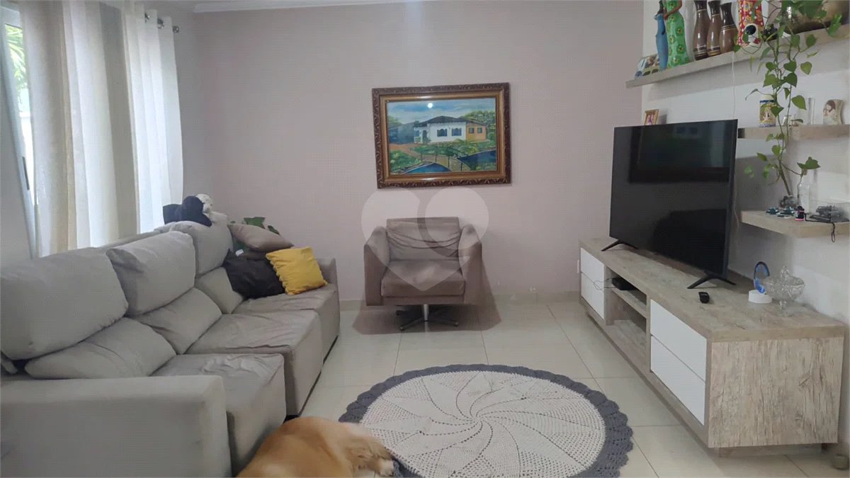 Sobrado de Alto Padrão com Piscina Aquecida, Energia Solar e Lazer Completo no Condominio Natura Village