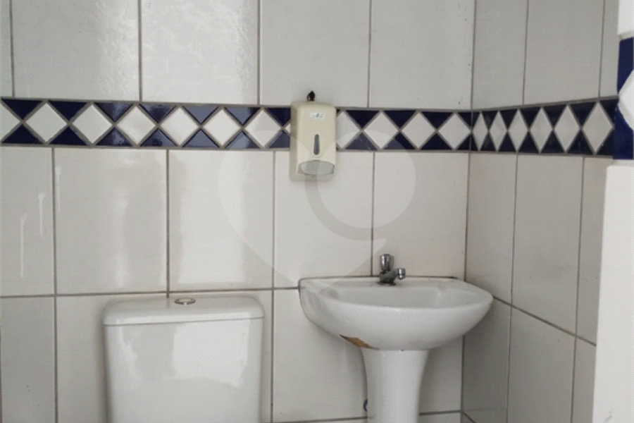 Prédio à venda com 4 quartos em Vila Guilherme, São Paulo, SP