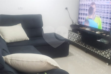 Casa à venda com 2 suítes no condomínio Residencial Bonanza I, Bom Jesus dos Perdões - SP