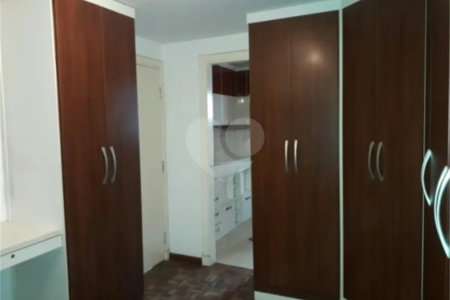 Sobrado à venda com 4 suítes em Jardim do Colégio (zona Norte), São Paulo, SP