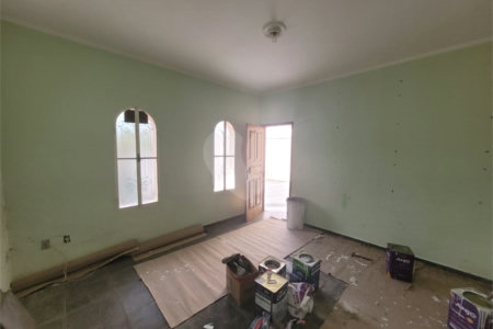 Sobrado à venda com 4 quartos, sendo 1 suíte,  em Jardim Itamaracá, Indaiatuba, SP