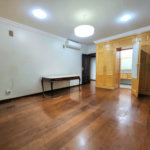Apartamento Alto Padrão Frente Mar com 4 Dormitórios, 3 Suítes e 3 Vagas na Orla de Santos