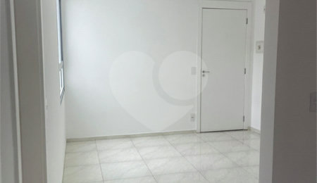Apartamento à venda com 2 quartos em Jaraguá, São Paulo, SP